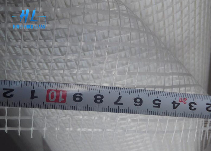 Υφαμένο πλέγμα 4*4mm φίμπεργκλας αλκαλικός ανθεκτικός 160g για τον εξωτερικούς τοίχο και τη στέγη