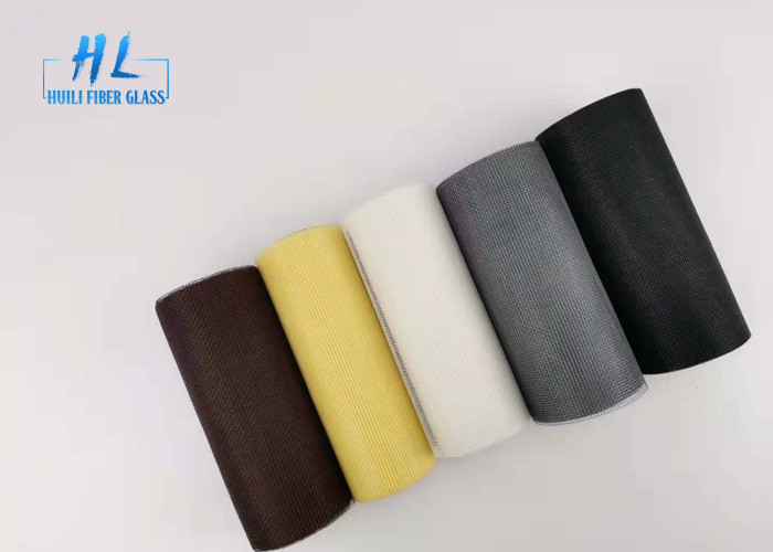 Το PVC έντυσε το πυρίμαχο μαύρο πλέγμα κουνουπιών φίμπεργκλας χρώματος για την παρεμπόδιση